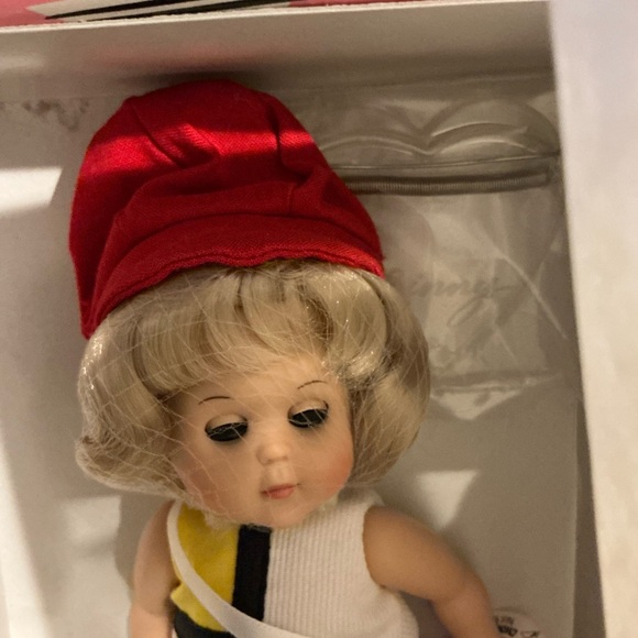 Vintage Vogue Miss 1960’s Ginny Doll - Picture 3 of 5